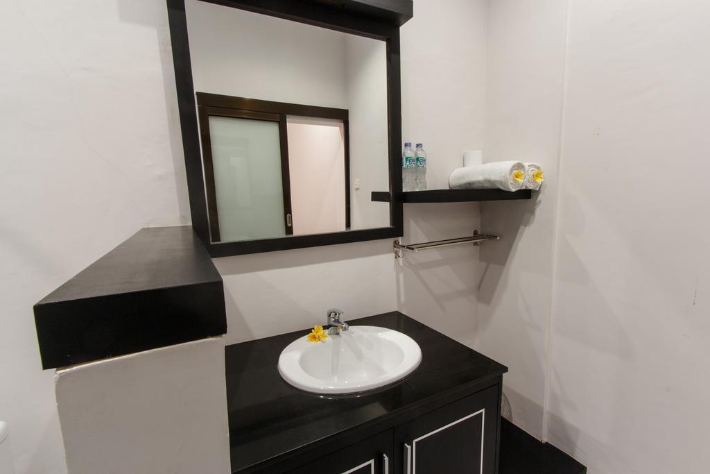Rabasta Mahayana Kuta Hotel Bali Room photo